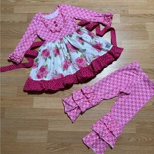 “Eleanor Rose” dress with matching bennys size 4-5 in great condition